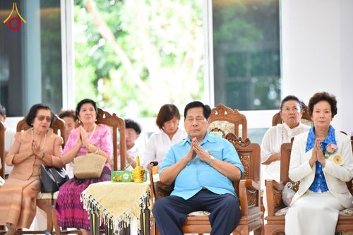 ภาพ No.152477:พิธียกฉัตรขาว 5 ชั้น กางกั้นถวายองค์พระประธาน อาคารปฏิบัติธรรมวัดสายสุวพรรณ ต.คลองสี่ อ.คลองหลวง จ.ปทุมธานี วันเสาร์ที่ 7 กันยายน พ.ศ. 2567