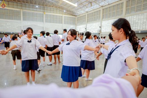 ภาพ No.246375:วันที่ 8-9 กันยายน พ.ศ. 2568 ศูนย์ปฏิบัติธรรมสมุทรปราการ นำทีมจัดอบรมโครงการอบรมคุณธรรม , จริยธรรม ในหัวข้อ การค้นพบศักยภาพในตนเอง เพื่อพัฒนานิสัย ผ่านนวัตกรรมความดีสากล ณ โรงเรียนวัดราษฎ์บูรณะ ต.บางปลา อ.บางพลี จ.สมุทรปราการ