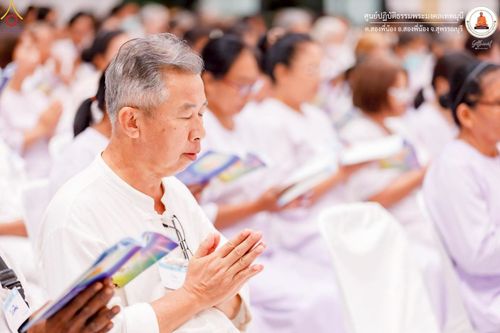 ภาพ No.247726:วันที่ 12-14 กันยายน พ.ศ. 2568 โครงการอบรม อุบาสกแก้ว อุบาสิกาแก้ว รุ่นที่ 1 ณ ศูนย์ปฏิบัติธรรมพระมงคลเทพมุนี อ.สองพี่น้อง จ.สุพรรณบุรี