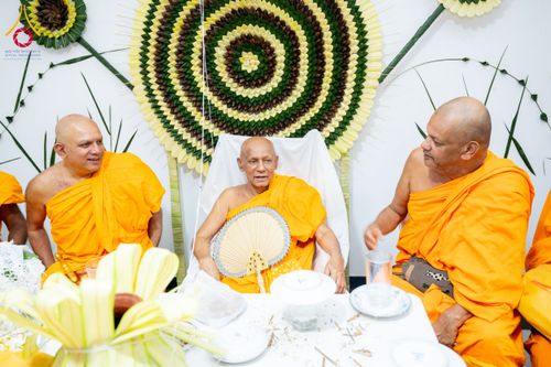 ภาพ No.175765:พิธีทอดผ้าป่าสมทบกฐิน ณ วัดอนุรุทธะอารนา เมืองมาตะเล ศรีลังกา โดยมูลนิธิธรรมกาย ในนามหลวงพ่อธัมมชโย วันที่ 7 พฤศจิกายน พ.ศ. 2567