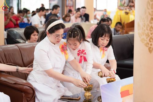 ภาพ No.100491:พิธีทอดกฐินสามัคคีทั่วไทย 5,000 วัด ณ วัดโป่งสะเก็ด จ.ชลบุรี วันที่ 26 พฤศจิกายน พ.ศ. 2566