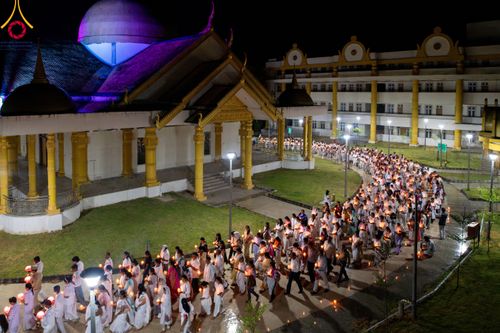 ภาพ No.331561:วันที่ 31 พฤษภาคม พ.ศ. 2569  สภาพุทธศาสนาแห่งอินเดีย (Indian Buddhist Council)  ร่วมกับมูลนิธรรมกาย จัดงานวิสาขบูชานานาชาติ  ณ วัดพุทธสันติวันธรรมชัย