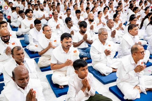 ภาพ No.347192:วันที่ 3–4 กันยายน พ.ศ. 2569 ฟังธรรม-ปฏิบัติธรรมในโครงการบวชอุบาสก–อุบาสิกาแก้ว ณ วัดพุทธสันติวัน ธรรมชัย เมืองนาคปูร์ ประเทศอินเดีย