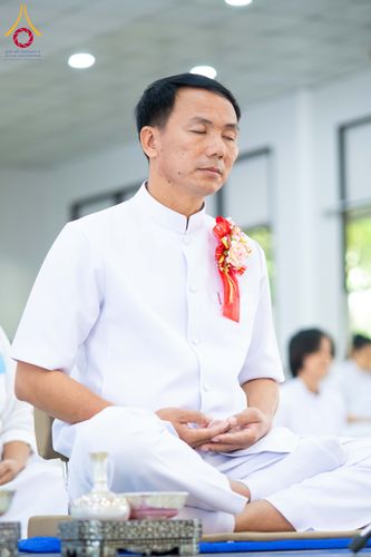 ภาพ No.278433:วันพุธที่ 10 ธันวาคม พ.ศ.2568  พิธีทอดผ้าป่าเพื่อสนับสนุนโครงการตักบาตรพระ 10,000 รูป เมืองกาญจนบุรี ณ อาคารปลูกศรัทธา วัดพระธรรมกาย