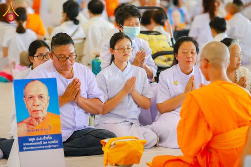 ภาพ No.134983:พิธีถวายบาตรแด่นาคธรรมทายาท ในโครงการบรรพชาสามเณรฟื้นฟูพระพุทธศาสนาทั่วไทย ณ สภาธรรมกายสากล วัดพระธรรมกาย จ.ปทุมธานี วันเสาร์ที่ 6 เมษายน พ.ศ. 2567