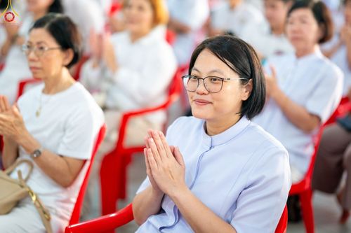 ภาพ No.92545:พิธีทอดกฐินสามัคคีทั่วไทย ณ วัดโบสถ์บน ต.บางคูเวียง อ.บางกรวย จังหวัดนนทบุรี วันเสาร์ที่ 4 พฤศจิกายน พ.ศ. 2566