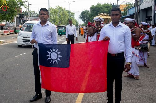 ภาพ No.139864:PhotoStory มหาศรัทธา ธรรมยาตราศรีลังกา EP.2 พิธีเปิดโครงการสยาม-ลังกา ธรรมยาตรา ฉลองเทศกาลวิสาขบูชาแห่งชาติ ศรีลังกา บูชาธรรม 80 ปีหลวงพ่อธัมมชโย เมื่อวันที่ 17 พฤษภาคม พ.ศ. 2567