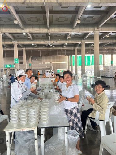 ภาพ No.61348:V.36 ทุ่มเทเพื่อพ่อ 80 ปี ภาพการเตรียมงานของหน่วยงานต่างๆ เพื่อพิธีฉลองอายุวัฒนมงคล 80 ปี หลวงพ่อธัมมชโย และรับถวายมหาสังฆทาน 10,000 กว่าวัดทั่วประเทศ ในวันคุ้มครองโลก จันทร์ที่ 22 เมษายน พ.ศ.2567