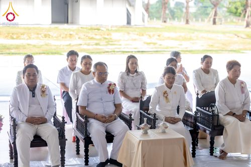 ภาพ No.212436:วันเสาร์ที่ 22 มีนาคม พ.ศ. 2568 พิธีถวายสังฆทานแด่คณะสงฆ์ 323 วัด ปีที่ 21 ครั้งที่ 175 พิธีมอบกองทุนหนุนแรงใจช่วยครูใต้ ปีที่ 18 ครั้งที่ 139 และพิธีทำบุญอุทิศส่วนกุศลให้ผู้วายชนม์ ณ ศูนย์ปฏิบัติธรรมภาคใต้ อำเภอบางกล่ำ จังหวัดสงขลา