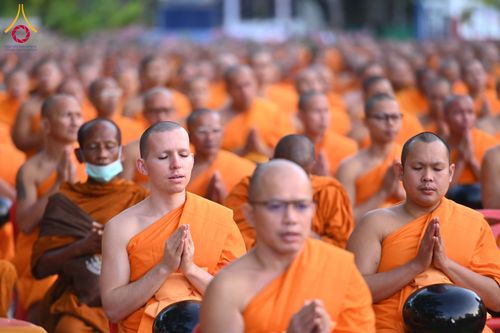 ภาพ No.312723:วันอาทิตย์ที่ 8 มีนาคม พ.ศ.2569 ทำบุญเมืองนครราชสีมา 558 ปี ตักบาตรพระ 10,000 รูป (ภาพชุดที่ 2)