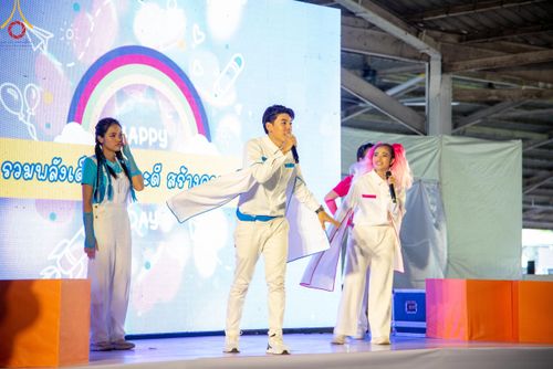 ภาพ No.111235:กิจกรรมงานวันเด็กแห่งชาติ รวมพลังเด็กเก่งและดี สร้างความดีสากล ปีที่ 6 ร่วมจัดโดย เทศบาลเมืองท่าโขลง พุทธสมาคมปทุมธานี องค์การบริหารส่วนตำบลคลองสาม ณ วัดพระธรรมกาย จ.ปทุมธานี วันที่ 13 มกราคม พ.ศ. 2567