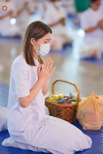 ภาพ No.139070:พิธีตักบาตร , พิธีบูชาข้าวพระ ณ ห้องแก้วสารพัด 1 สภาธรรมกายสากล วัดพระธรรมกาย วันอาทิตย์ต้นเดือนที่ 2 มิถุนายน พ.ศ. 2567