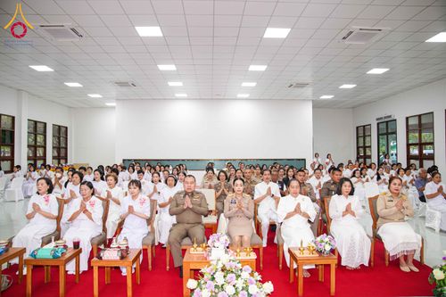 ภาพ No.315147:วันจันทร์ที่ 23 มีนาคม พ.ศ. 2569 พิธีบำเพ็ญกุศล คุณพ่อณรงค์ จินตมากุล  สิริอายุ 99 ปี 11 เดือน โยมบิดา พระครูปลัดรัตนวีรวัฒน์ (รังสฤษดิ์ อิทฺธิจินตโก) ที่ปรึกษาเจ้าคณะจังหวัดปทุมธานี เจ้าอาวาสวัดพระธรรมกาย  ณ ห้องปลูกศรัทธา 2 วัดพระธรรมกาย ปทุมธานี