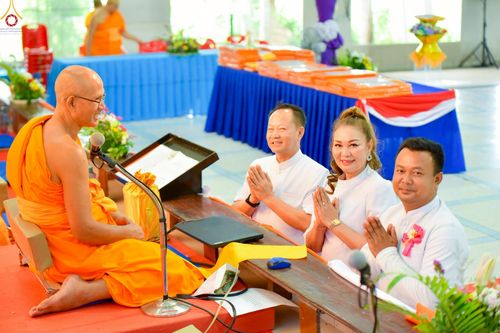 ภาพ No.271538:วันอาทิตย์ที่ 26 ตุลาคม พ.ศ. 2568 พิธีทอดกฐินสามัคคี เพื่อสร้างหอฉันและปรับปรุงอาคารสถานที่ ให้เหมาะสมในการอบรมคุณธรรมแก่เยาวชน ณ ศูนย์อบรมเยาวชนสุรินทร์