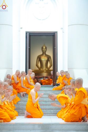 ภาพ No.145567:พิธีอธิษฐานพรรษาของคณะสงฆ์วัดพระธรรมกาย ณ อุโบสถพระไตรปิฎก วัดพระธรรมกาย วันอาทิตย์ที่ 21 กรกฎาคม พ.ศ. 2567