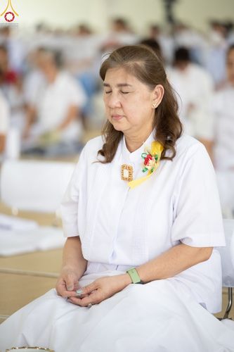 ภาพ No.134778:พิธีบุพเปตพลี ครั้งที่ 148 อุทิศบุญแด่หมู่ญาติที่ล่วงลับไปแล้ว (วันพระ แรม 15 ค่ำ เดือน 4) ณ หอฉันคุณยายอาจารย์ฯ วัดพระธรรมกาย จ.ปทุมธานี