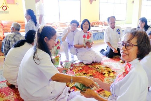 ภาพ No.163557:โครงการกฐินสามัคคีทั่วไทย 30,000 วัด บูชาธรรม 80 ปี หลวงพ่อธัมมชโย โดย คณะศิษยานุศิษย์วัดพระธรรมกาย ณ วัดสว่างสามัคคี จ.เพชรบูรณ์ วันที่ 20 ตุลาคม พ.ศ. 2567