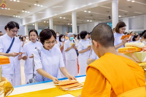 ภาพ No.228069:วันอาทิตย์ที่ 1 มิถุนายน พ.ศ. 2568 พิธีมุทิตาพระอุปสมบทอุทิศชีวิต ณ ห้องแก้วสารพัดนึก 1 วัดพระธรรมกาย