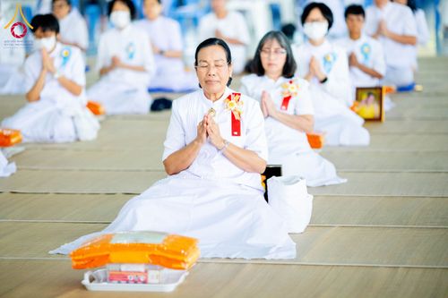 ภาพ No.209908:วันพุธที่ 26 กุมภาพันธ์ พ.ศ. 2568 พิธีบุพเปตพลี ครั้งที่ 159 ณ หอฉันคุณยายอาจารย์จันทร์ขนนกยูง วัดพระธรรมกาย