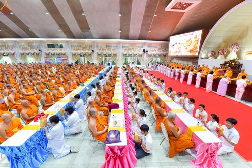 ภาพ No.231528:สัมมนาคณะสงฆ์ เพื่อการฟื้นฟูพระพุทธศาสนา  (ภาคตะวันออก 8 จังหวัด) ปราจีนบุรี ชลบุรี จันทบุรี ฉะเชิงเทรา นครนายก สระแก้ว ระยอง ตราด โครงการกฐินสามัคคีทั่วไทย 30,000 วัด ประจำปี พุทธศักราช 2568 ณ ศูนย์การศึกษาเขาแก้วเสด็จ  อาคารสภาธรรมทายาท  ต.บ้านนา อ.กบิ