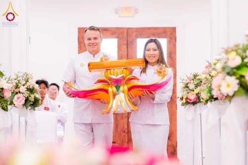 ภาพ No.168165:พิธีทอดกฐินสามัคคี ประจำปี 2567 สร้างอาคารแก้วธรรมชัยรัตนอนันต์ บูชาธรรม 80 ปี หลวงพ่อธัมมชโย ณ วัดพระธรรมกายเทนเนสซี สหรัฐอเมริกา วันอาทิตย์ที่ 20 ตุลาคม พ.ศ. 2567