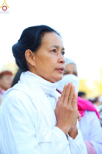 ภาพ No.103846:พิธีตักบาตรพระ 1,000 รูป ครั้งที่ 7 ถวายเป็นพุทธบูชา เพื่อช่วยเหลือคณะสงฆ์ 323 วัด 4 จังหวัดชายแดนภาคใต้ และถวายแด่คณะสงฆ์จังหวัดพิษณุโลก ณ ลานธรรมธุดงคสถานพิษณุโลก อ.วังทอง จ.พิษณุโลก วันที่ 24 ธันวาคม พ.ศ. 2566