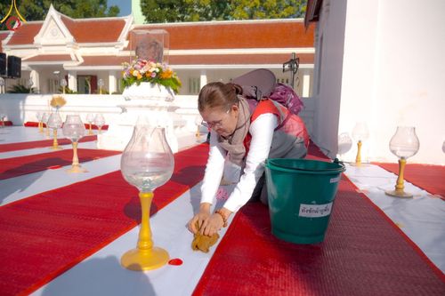 ภาพ No.205457:V.53 สารพัดV สารพัดดี ที่วัดโบสถ์บน ในโครงการธรรมยาตรา กตัญญูบูชา มหาปูชนียาจารย์ พระมงคลเทพมุนี(สด จนฺทสโร) พระผู้ปราบมาร อนุสรณ์สถาน 7 แห่ง ปีที่ 13 ระหว่างวันที่ 2-31 มกราคม พ.ศ. 2568