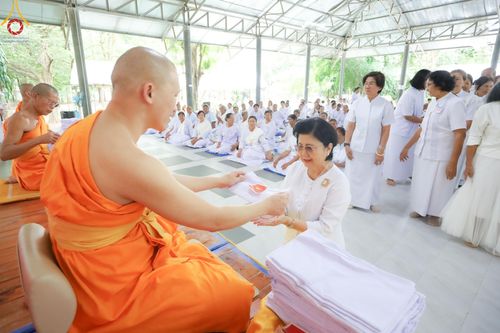ภาพ No.158279:โครงการอบรมอุบาสก อุบาสิกาแก้ว  ตัวแทนทอดกฐิน 30,000 วัด ทั่วไทย บูชาธรรม 80 ปี หลวงพ่อธัมมชโย ระหว่างวันที่ 20-22 กันยายน พ.ศ. 2567 ณ จังหวัดบุรีรัมย์ รุ่นที่ 3