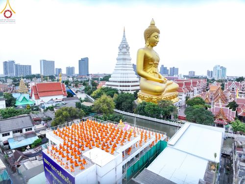 ภาพ No.118995:คณะพุทธบุตรธรรมยาตราร่วมปฏิบัติธรรม และถ่ายภาพหมู่ประวัติศาสตร์ ในโครงการธรรมยาตราฯ ปีที่ 12  วันที่ 25 มกราคม พ.ศ. 2567  ณ อาคารธรรมยาตรา กตัญญูบูชามหาปูชนียาจารย์  ตรงข้ามวัดปากน้ำภาษีเจริญ จ.กรุงเทพมหานคร