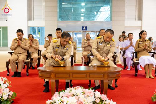 ภาพ No.120787:องค์กรปกครองส่วนท้องถิ่นปทุมฯ ร่วมคณะสงฆ์ ภาครัฐ ภาคเอกชน คณะศิษย์วัดพระธรรมกาย รวมใจพสกนิกรบำเพ็ญกุศลอุทิศถวายสมเด็จพระบูรพมหากษัตริยาธิราช พร้อมด้วยบูรพาจารย์ ผู้มีอุปการคุณต่อพระพุทธศาสนา และแผ่นดิน