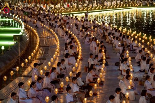 ภาพ No.266304:วันพุธที่ 5 พฤศจิกายน พ.ศ. 2568 (วันพระ ขึ้น 15 ค่ำ เดือน 12) พิธีลอยกระทงธรรม  ณ สระมหาเศรษฐีทะเลบุญ มหาวิหารพระมงคลเทพมุนี วัดพระธรรมกาย จ.ปทุมธานี