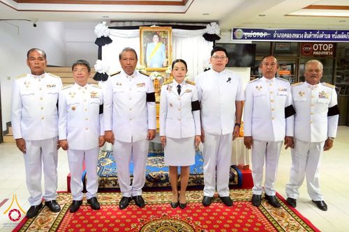 ภาพ No.260896:อำเภอคลองหลวง จัดพิธีสรงน้ำพระบรมศพ สมเด็จพระนางเจ้าสิริกิติ์ พระบรมราชินีนาถ พระบรมราชชนนีพันปีหลวง  ด้วยสำนึกในพระมหากรุณาธิคุณตราบนิจนิรันดร์ วันที่ 26 ตุลาคม พ.ศ. 2568 เวลา 09.30 น. ณ ที่ว่าการอำเภอคลองหลวง จังหวัดปทุมธานี