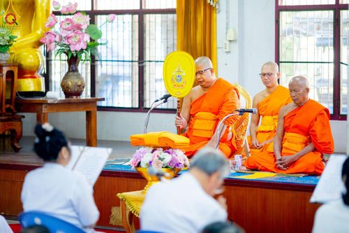 ภาพ No.195207:พิธีทอดผ้าป่าทำนุบำรุงศาสนสถาน ณ วัดพรสวรรค์ ต.หนองบ่อ อ.สองพี่น้อง จ.สุพรรณบุรี ในโครงการธรรมยาตรา กตัญญูบูชา มหาปูชนียาจารย์ พระมงคลเทพมุนี(สด จนฺทสโร) พระผู้ปราบมาร อนุสรณ์สถาน 7 แห่ง ปีที่ 13 วันที่ 13 มกราคม พ.ศ. 2568