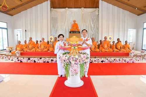 ภาพ No.96162:กฐินสามัคคี ฉลองวิหารพระมงคลเทพมุนี (สด จนฺทสโร) ณ ศูนย์ปฏิบัติธรรมภาคใต้ อ.บางกล่ำ จ.สงขลา วันที่ 19 พฤศจิกายน พ.ศ. 2566