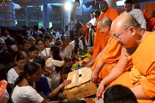 ภาพ No.263369:วันที่ 16 ตุลาคม พ.ศ. 2568 กฐินสมทบหลวงพ่อ ธัมมชโย ถวายแด่ วัดพุทธตรีรัตนะ วิหาร , เมือง ดร อัมเบ็ดการ์ นาการ์ นันเดท  รัฐมหาราษฎร์  ประเทศอินเดีย 