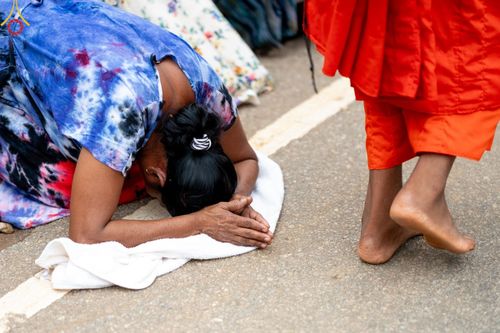 PhotoStory มหาศรัทธา ธรรมยาตราศรีลังกา EP.4 โครงการสยาม-ลังกา ธรรมยาตรา ฉลองเทศกาลวิสาขบูชาแห่งชาติ ศรีลังกา  บูชาธรรม 80 ปีหลวงพ่อธัมมชโย เส้นทางจาก เมืองดัมบูลลา ไปยัง เมืองมาตะเล  ตั้งแต่วันที่ 17-20 พฤษภาคม พ.ศ. 2567