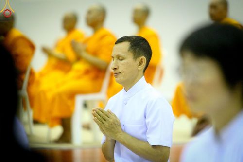 ภาพ No.59233:พิธีเจริญพระพุทธมนต์ ถวายภัตตาหารเป็นสังฆทาน เนื่องในวาระอายุวัฒนมงคล 80 ปี หลวงพ่อธัมมชโย ณ สภาธรรมกายสากล วัดพระธรรมกาย วันพุธที่ 24 เมษายน พ.ศ.2567
