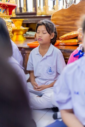 ภาพ No.195061:พิธีทอดผ้าป่าทำนุบำรุงศาสนสถาน ณ วัดไผ่โรงวัว ต.บางตาเถร อ.สองพี่น้อง จ.สุพรรณบุรี ในโครงการธรรมยาตรา กตัญญูบูชา มหาปูชนียาจารย์ พระมงคลเทพมุนี(สด จนฺทสโร) พระผู้ปราบมาร อนุสรณ์สถาน 7 แห่ง ปีที่ 13 วันที่ 13 มกราคม พ.ศ. 2568