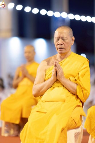 ภาพ No.241188:วันพุธที่ 27 สิงหาคม พ.ศ. 2568 พิธีฉลองชัยสวดมนต์ บทธัมมจักกัปปวัตตนสูตร ครบ 7,650,575,757 จบ ในวันธรรมชัย วัดพระธรรมกาย