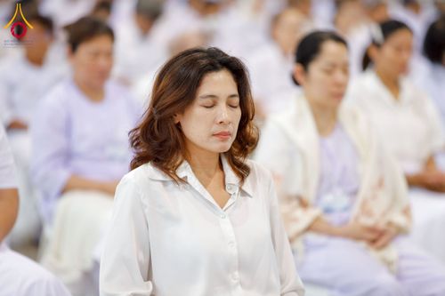 ภาพ No.264307:วันอาทิตย์ที่ 2 พฤศจิกายน พ.ศ. 2568 พิธีบูชาข้าวพระ ณ สภาธรรมกายสากล วัดพระธรรมกาย