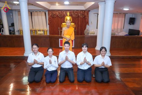 ภาพ No.180158:กิจกรรมวันรวมพลังเด็กดี V-Star ผู้นำฟื้นฟูศีลธรรมโลก ประจำปีพุทธศักราช 2567 จังหวัดสุโขทัย เพื่อรวมพลังสร้างความดี นั่งสมาธิภาวนาถวายเป็นพุทธบูชา และเพื่อส่งเสริมการเรียนรู้พระพุทธศาสนา วันที่ 3 ธันวาคม พ.ศ. 2567