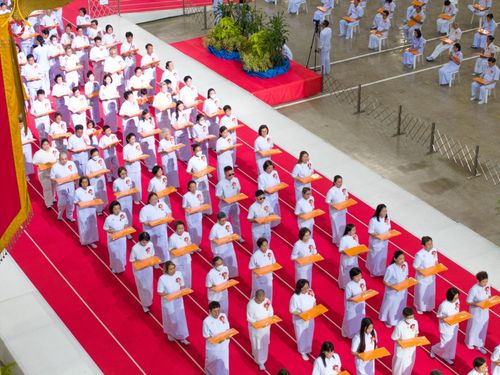 ภาพ No.160128:พิธีทอดผ้าป่าสมทบกฐินวัดพระธรรมกาย และสมทบกฐิน 30,000 วัดทั่วไทย ครั้งที่ 3 ณ สภาธรรมกายสากล วัดพระธรรมกาย วันพฤหัสบดีที่ 10 ตุลาคม พ.ศ. 2567
