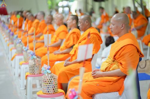 ภาพ No.248273:วันอาทิตย์ที่ 21 กันยายน พ.ศ. 2568 พิธีตักบาตร, พิธีทอดผ้าป่าบำรุงธุดงคสถานล้านนา, พิธีถวายกองทุนการศึกษาพระบาลี, พิธีถวายสลากภัตเป็นสังฆทาน เนื่องในโอกาสครบรอบ 39 ปี ธุดงคสถานล้านนา ณ ธุดงคสถานล้านนา อ.สันทราย จ.เชียงใหม่