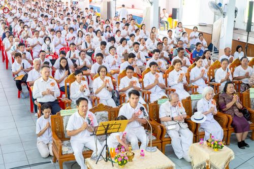 ภาพ No.286064:วันที่ 11 ตุลาคม พ.ศ. 2568 พิธีทอดกฐินสามัคคีทั่วไทย 30,000 วัด โดยคณะศิษยานุศิษย์ บูชาธรรม 81 ปี หลวงพ่อธัมมชโย ณ วัดโบสถ์บน ต.บางคูเวียง อ.บางกรวย จ.นนทบุรี