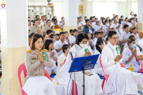 ภาพ No.293151:วันที่ 12 มกราคม พ.ศ. 2569 พิธีทอดผ้าป่าทำนุบำรุงศาสนสถาน ณ วัดไผ่โรงวัว ต.บางตาเถร อ.สองพี่น้อง จ.สุพรรณบุรี ในโครงการธรรมยาตรา กตัญญูบูชา มหาปูชนียาจารย์ พระมงคลเทพมุนี(สด จนฺทสโร) พระผู้ปราบมาร อนุสรณ์สถาน 7 แห่ง ปีที่ 14