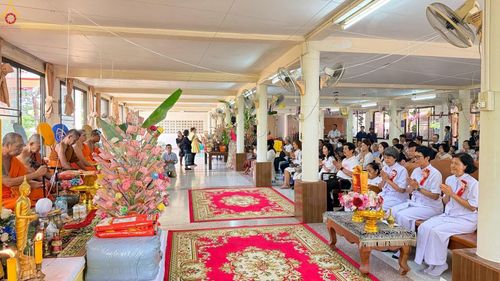 ภาพ No.282883:วันที่ 26 ตุลาคม พ.ศ.2568 พิธีทอดกฐินสามัคคีทั่วไทย 30,000 วัด  โดยคณะศิษยานุศิษย์ บูชาธรรม 81 ปี  หลวงพ่อธัมมชโย ณ วัดอัมพวนาราม อำเภอบ้านโป่ง จ. สระบุรี