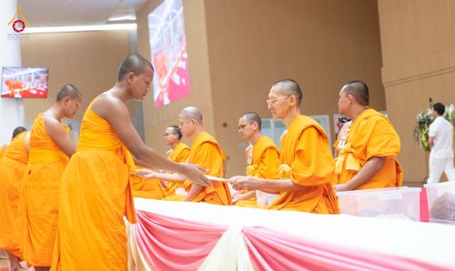 ภาพ No.351203:วันที่ 21 กันยายน พ.ศ. 2569 พิธีปิดโครงการบรรพชาพัฒนาคุณธรรม จริยธรรม  สำหรับนักเรียนนายสิบตำรวจ (นสต.) รุ่นที่ 16 ศูนย์ฝึกอบรมตำรวจภูธรภาค 1