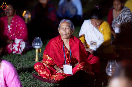 ภาพ No.314288:วันอังคารที่ 17 มีนาคม พ.ศ. 2569 พิธีจุดประทีปเป็นพุทธบูชา ณ วิหารมายาเทวี ลุมพินี ประเทศเนปาล