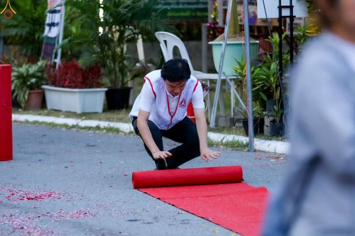 ภาพ No.296325:ภาพเบื้องหลังอาสาสมัครรวมใจ ชุดที่ 2 ในโครงการธรรมยาตรา กตัญญูบูชา มหาปูชนียาจารย์ พระมงคลเทพมุนี(สด จนฺทสโร) พระผู้ปราบมาร อนุสรณ์สถาน 7 แห่ง ปีที่ 14