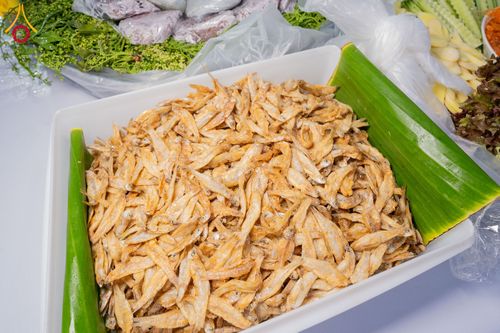 ภาพ No.291430:วันที่ 10 มกราคม พ.ศ. 2569 พิธีถวายภัตตาหารเป็นสังฆทาน แด่พระธรรมยาตรา ณ อนุสรณ์สถานคลองบางนางแท่น อ.สามพราน จ.นครปฐม ในโครงการธรรมยาตรา กตัญญูบูชา มหาปูชนียาจารย์ พระมงคลเทพมุนี(สด จนฺทสโร) พระผู้ปราบมาร อนุสรณ์สถาน 7 แห่ง ปีที่ 14